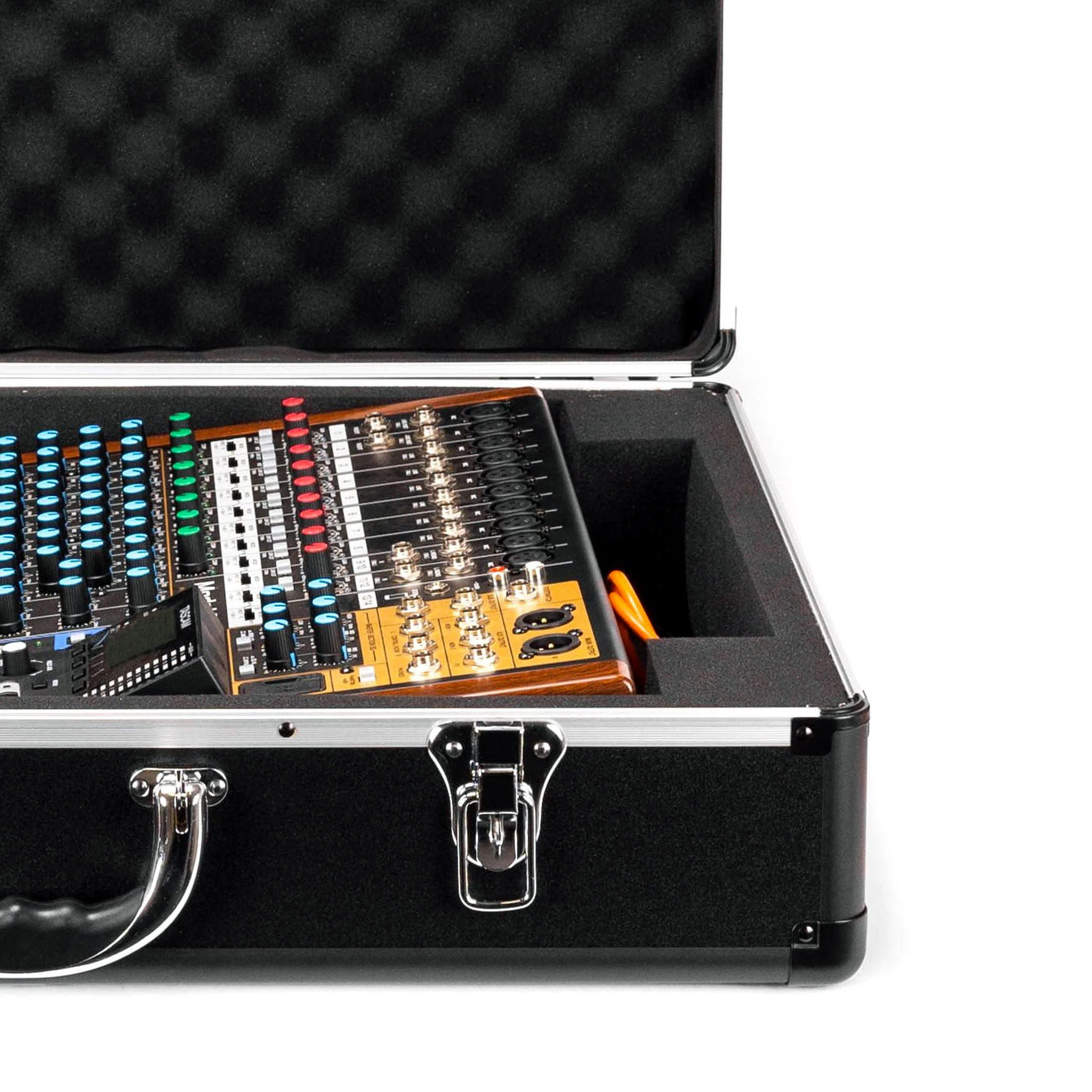 UNISON Tascam Model 16 Case - Image 3